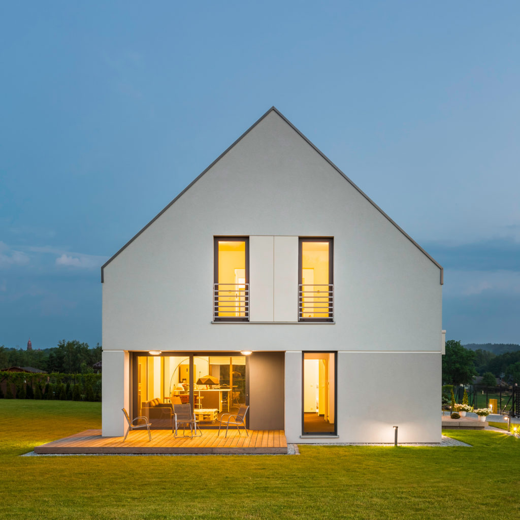 maison individuelle éclairée - constructeur de maison individuelles